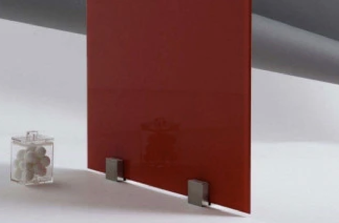 Décolaque rouge pourpre